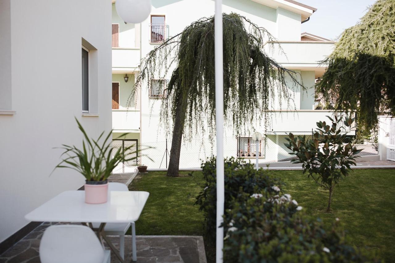 B&B "Al Colle 11" Fano Exterior photo